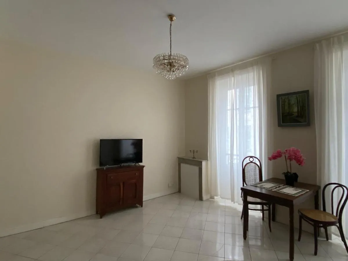 Centre Nice 2 Pieces Volumineux Apartment France